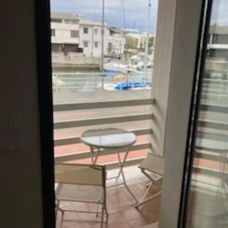 In Darsena A Apartment